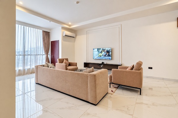 Azusa Premier Royal Suite
