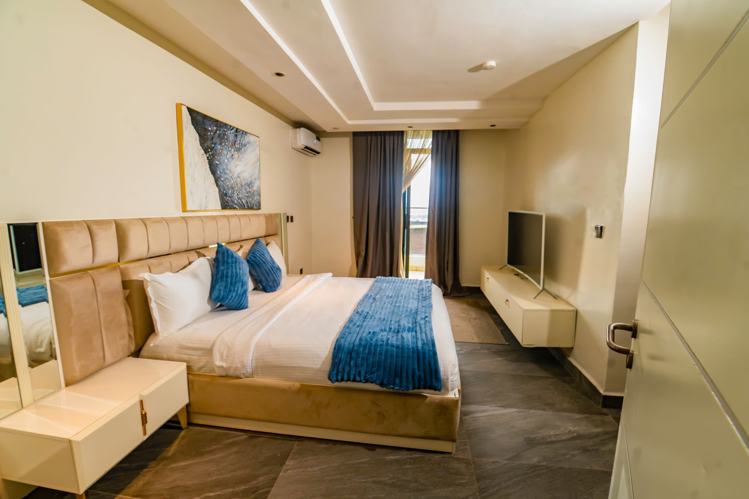 One Bedroom Apartment with Balcony